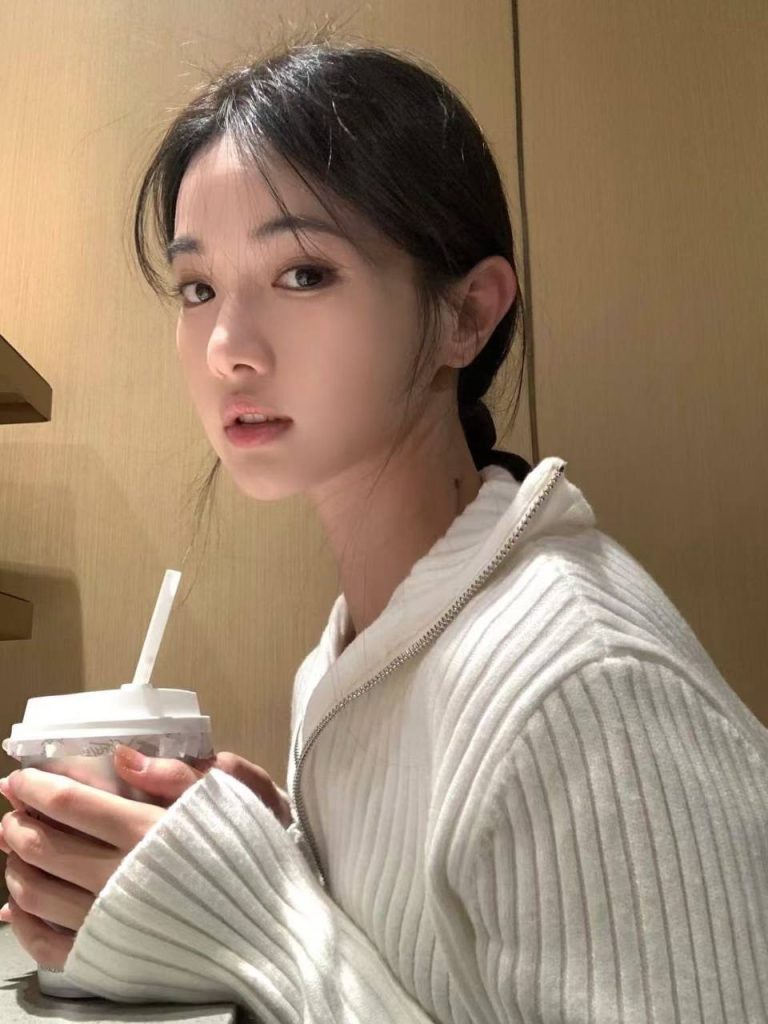 US international student?? Short part-time job | Shanghai escort girl - Shanghai Escort Photo 3 | Escort Girls China